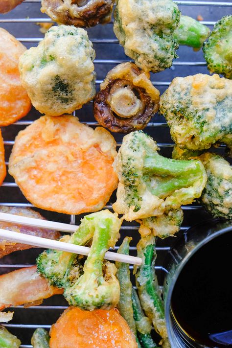 Tempura Broccoli Recipe, Eggplant Tempura Recipe, Tempura Veggies Air Fryer, Air Fryer Tempura Vegetables, Vegetable Tempura Recipe, Carrot Tempura, Tempura Eggplant, Battered Vegetables, Broccoli Tempura