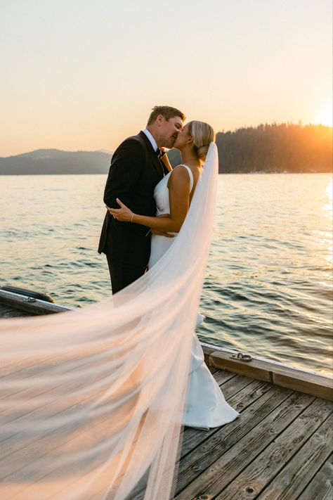 Lodge At Whitefish Lake Wedding, Wedding Photos On A Dock, Lake Wedding Arch, Couer Dalene Idaho Wedding, Lake Oconee Wedding, Lakeside Wedding Photos, Funky Backyard, Lake Wedding Pictures, Backyard Lake Wedding