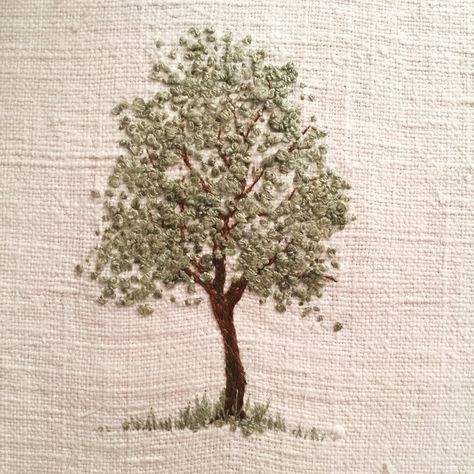 Embroidery Trees, Landscape Embroidery, Painting On Linen, Knot Embroidery, Embroider Ideas, French Knot Embroidery, Herbaceous Border, Christmas Embroidery Designs, Diy Embroidery Patterns