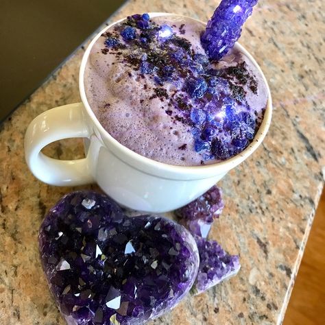 The Magical Recipe ~ Amethyst Latte Crystal Elixir Recipes, Magical Cafe, Crystal Food, Magical Drinks, Healing Drinks, Crystal Kitchen, Magical Food, Magic Food, Crystal Elixir