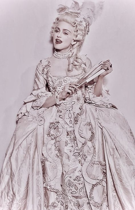 Madonna Marie Antoinette, Rococopunk Aesthetic, Rococo Fashion Modern Style, French Rococo Fashion, Roccocore Aesthetic, Rococo Fashion 18th Century, Rococo Fashion Modern, Rococo Cake, Marie Antoinette Fashion