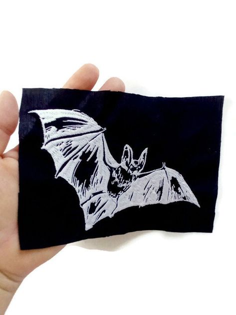 Bat, Goth patch, Embroidered sew on patch by EmbroideryTaiss on Etsy Animal Patches, Embroidery On Black, Patch Backpack, Punk Jacket, Patches For Jackets, Punk Style Outfits, Punk Patches, Handmade Patch, Backpack Patches