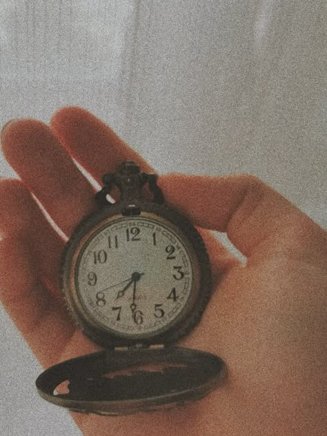 #time #clock #watch #hourglass #vsco #aesthetic #core #grain #details Karlcore Aesthetic, Karl Core Aesthetic, Time Aethestic, Brown Clock Aesthetic, Vintage Clocks Aesthetic, Clock Brown Aesthetic, Time Aesthetic Clock Wallpaper, On Time Aesthetic, Time Clock Aesthetic