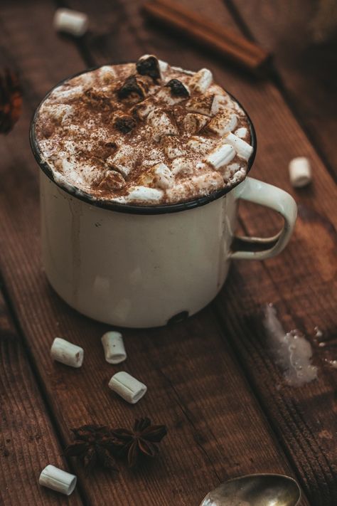 Hot Choc Aesthetic, Hot Cocoa Pictures, Hot Chocolate Aesthetic Cozy, Hot Cocoa Aesthetic, Molasses Coffee, Cocoa Aesthetic, Hot Chocolate Pictures, Hot Chocolate Aesthetic, Autumn Journal