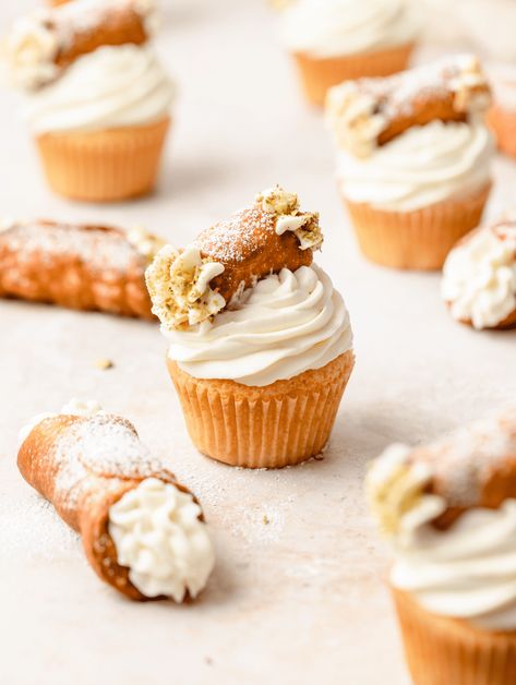 What's better than a cannoli? Cannoli cupcakes topped with whipped ricotta frosting and topped with a mini homemade cannoli! Ricotta Cupcakes, Ricotta Frosting, Homemade Cannoli Recipe, Cannoli Cupcakes, Cannoli Cupcake, Homemade Cannoli, Cake Flour Substitute, Cannoli Recipe, Whipped Ricotta