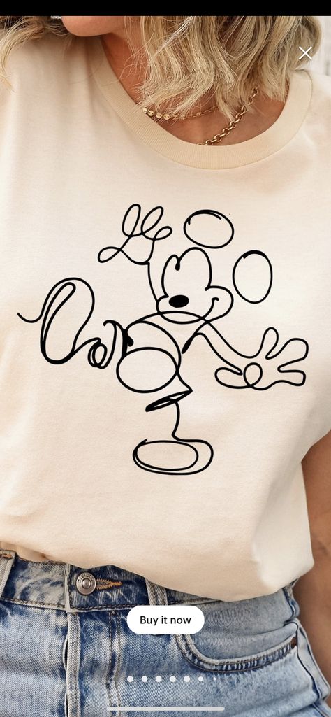 Disney Embroidery Clothes, Aesthetic Disney T Shirt, Disney Shirt Aesthetic, Modern Disney Shirts, Disney Diy Shirts Cricut, Aesthetic Disney Shirts, Disneyland Tshirt Ideas, Subtle Disney Shirts, Classy Disney Outfits