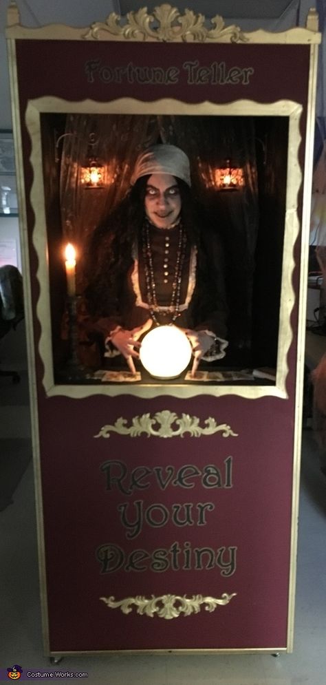 Adelkys: I made this Fortune Teller Booth on wheels for easy mobility. I saw some ideas online for the booth but i wanted to be a LIVE interactive fortune teller. I... Scary Fortune Teller, Creepy Fortune Teller, Fortune Teller Ideas, Fortune Teller Booth, Clowns Halloween Decorations, Scary Carnival, Halloween Fortune Teller, Scary Circus, Circus Halloween Costumes