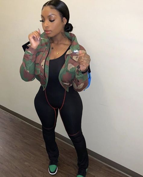 f337d999d9ad116a7b4f3d409fcc6480desc37395475ri Chill Outfits, Cute Swag Outfits, Baddie Outfits Casual, Dope Outfits, Outfit Goals, Teenage Fashion Outfits, Swag Outfits, Fall Winter Outfits, Fashion Killa