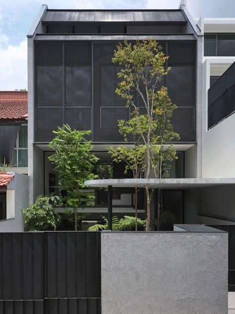 Singapore House Design, Singapore House Architecture, Terrace Facade, Malaysian Terrace House, Houses In Singapore, Landed House Design Singapore, Raumplan House, Front House Design, Modern Terrace House