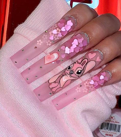 Spray Paint Nail Art, Stitch And Angel Nail Art, Pink Stitch Nails, Stitch Angel Nails, Disney Princess Acrylic Nails, Stitch Valentines Nails, Stitch And Angel Nails Acrylic, Stitch Acrylic Nails, Stitch And Angel Nails