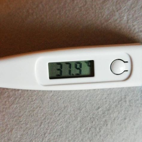 Thermometer Snapchat Stories, Fever Temperature Snapchat, Temperature Snapchat, Fever Temperature Picture, Fever Snapchat Story, Fever Temperature, 21st Birthday Decorations, Snap Snapchat, Hospital Photos