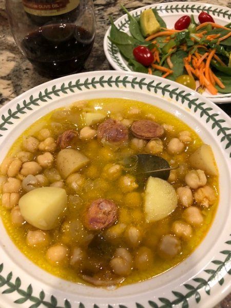 Spanish Garbanzo Bean Soup, Cuban Garbanzo Bean Soup, Garbanzo Soup Recipes, Cuban Bean Soup, Garbanzo Bean Soup Recipes, Canned Garbanzo Bean Recipes, Spanish Bean Soup Recipe, Spanish Bean Soup, Cuban Meals