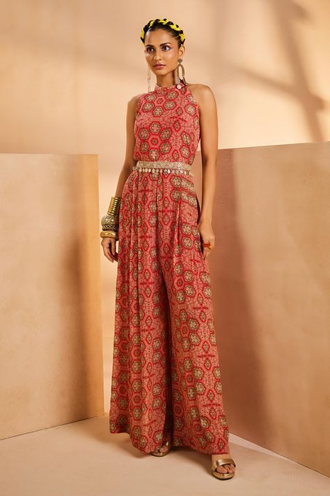 Buy Red Chinnon Hand Painted Print Bohemian Halter Neck Jumpsuit With Belt For Women by Aneesh Agarwaal Online at Aza Fashions. Jumpsuits For Women Halter Neck, Bandhani Jumpsuit, Indian Cocktail Dress, Ethnic Jumpsuit, Indian Jumpsuit, Jumpsuit With Belt, Sangeet Outfit, Halter Neck Jumpsuit, Cowry Shell