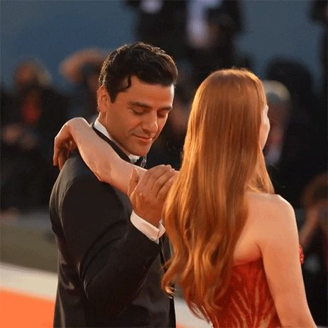 Oscar Isaac Jessica Chastain, Jessica Chastain Oscar, Brad Pitt And Jennifer, Scenes From A Marriage, Oscar Isaac, Venice Film Festival, Melodrama, Matthew Mcconaughey, Jessica Chastain