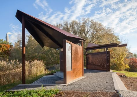 Bird Hide, Bus Shelters, Modern Architecture Interior, Bird Sanctuary, Weathering Steel, Architecture Wallpaper, Studio C, Patio Roof, Diy Pergola