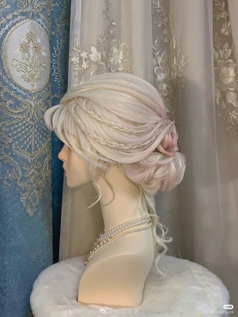 Fantasy Princess Hairstyle, Anime Princess Hairstyles, Dnd Character Hairstyles, Villainess Hairstyle, Creative Long Hairstyles, Princess Style Hair, Hair Styles Princess, White Hair Styling, Long Hair Fancy Hairstyles