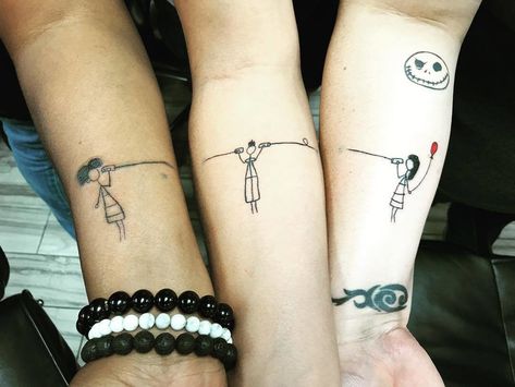 Group Tattoo Ideas, 3 Friend Tattoos, Three Sister Tattoos, Friendship Tattoos For 3, Friend Tattoo Ideas, Connecting Tattoos, Group Tattoos, Friend Tattoos Small, Matching Bff Tattoos