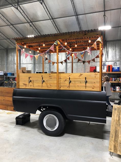 ‘Wels’ is a 1967 Ford F250 truck bed revived into a full service tap bar and self serve tap trailer!! It turned out better than I imagined! Wels, Truck Bed Bar Ideas, Truck Bed Mobile Bar, Beer Tap Truck, Street Activation, Vintage Truck Bedding, Tap Trailer, Beer Trailer, Truck Bed Bar