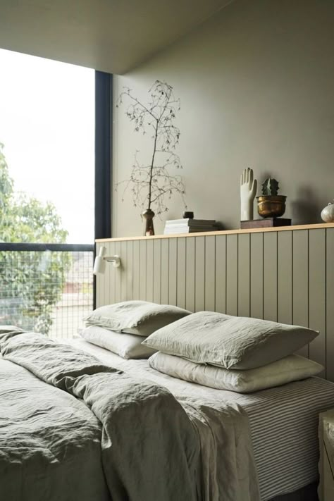 Bedroom Inspirations Colors, Beautiful Bed Designs, Simple Bed Designs, Melbourne House, White Sheets, 아파트 인테리어, Bedroom Green, White Interior, New Room