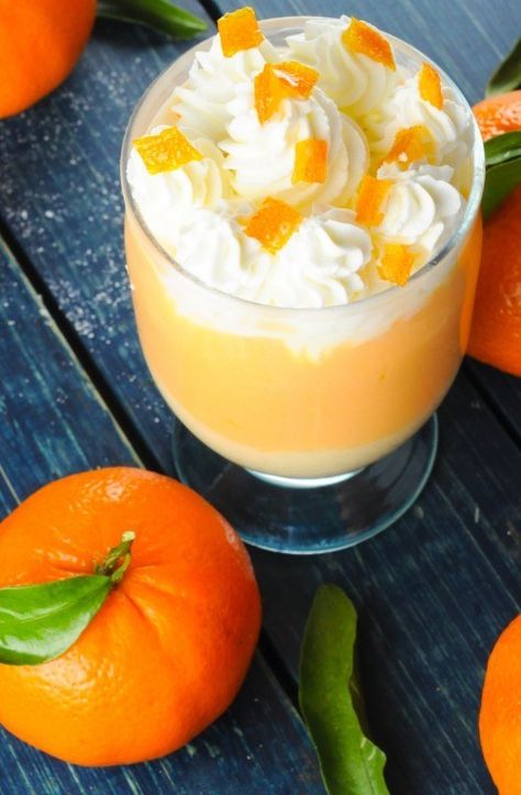 Creamsicle Pudding | 27 Recipes That Prove Creamsicles Rule The World Orange Pudding Recipe, Orange Pudding, Pudding Flavors, Orange Creamsicle, Delicious Cake, Dessert Dishes, Köstliche Desserts, Pudding Recipe, Yummy Yummy