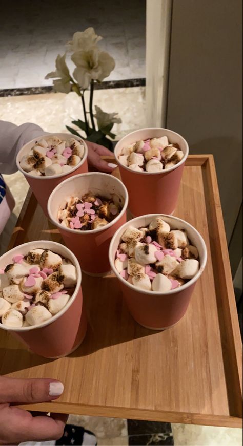 Hot chocolate Galentines Inspo Aesthetic, Winter Birthday Party Ideas For Teens, Winter Birthday Aesthetic, Winter Pink Aesthetic, January Birthday Party Ideas, Winter House Party, Pink Hot Chocolate, Romanticizing Winter, Vday Shoot