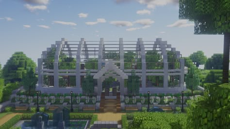 Glass Garden Minecraft, Minecraft Aviary Ideas, Minecraft Big Greenhouse, Minecraft Parrot Sanctuary, Jurassic Park Minecraft Build, Panda Enclosure Minecraft Ideas, Minecraft Building Ideas Animal Farm, Minecraft Zoo Entrance Ideas, Minecraft Habitats