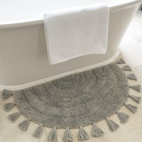 PRICES MAY VARY. Spruce Up Your Bathroom With Boho Glam: Wanna give your master or guest bathroom a pretty upgrade? With the top-notch boho bathroom rugs you can add a touch of homey bohemian charm to your bathroom and create your personal haven to relax & unwind Create Dreamy Boho Bathroom Decor: Let your home decor take on that special, laid back bohemian feel! The modern boho rugs for bedroom & bathroom feature stylish tassels & patterns and come with a classic gray color making it a great fi Boho Chic Bathroom Decor, Modern Boho Rug, Boho Bathroom Rugs, Boho Bathroom Rug, Rug With Tassels, Boho Bath Mat, Bath Bedroom, Cute Bathroom, Small Bathroom With Shower