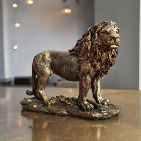 Gold Lion Statue✨ Size 35x25 cm 📌Our products are made of high quality polyresin material. ✅ 📌It is completely hand-painted. 🎨 📌It is delivered to you within 3-7 working days with fast and safe delivery. ✈️ 📌Free shipping options are available for USA and UK. 📌 You can contact us for the order🛒 #lionstatue #lionsculpture #homeaccennts #modernhomeaccessories #giftideaforhim #officedecorideas Modern Tabletop Decor, Lion Statue, Gold Statue, Gold Lion, Modern Accessories, Tabletop Accessories, Animal Statues, Tabletop Decor, Animal Sculptures