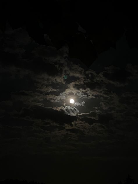 moon, night, magical, clouds, cloudy night, full moon Nature, Full Moon Pics Night, Night Sky Real Pic, Gloomy Clouds Aesthetic, Full Moon Photography Night, Night Sky Moon Clouds, Full Moon Aesthetic Photography, Cloudy Moon Night Skies, Serra Core