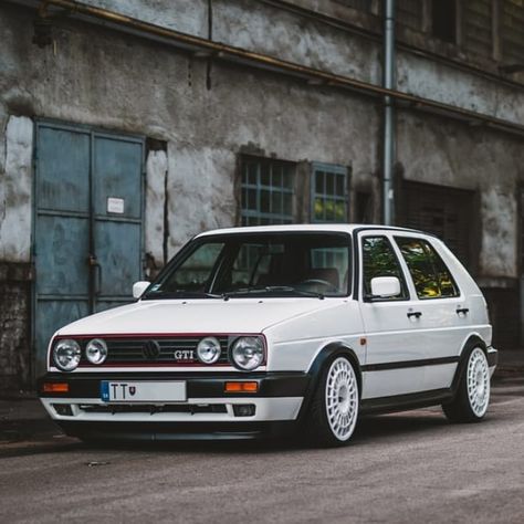 Hatchbacks, Vw Motorsport, Alto Car, Golf Gti Mk1, Hot Hatchback, Volkswagen Golf Mk1, Vw Mk1, Golf Mk2, Golf Car