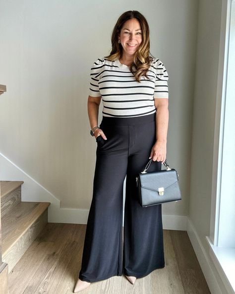 20 Transitional Fall Workwear Outfits – The Recruiter Mom Work Wear Midsize, Midsize Trousers Outfit, Black Wide Leg Pants Outfit Work, Midsize Business Casual Outfits, Midsize Workwear, Comfy Work From Home Outfits, Curvy Mom Outfits, Wide Leg Pants Outfit Work, Curvy Work Outfit