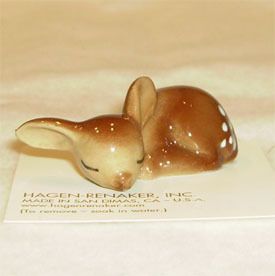 Fawn Sleeping, Hagen Renaker, Arte Peculiar, Porcelain Animal, Vintage Deer, Oh Deer, Clay Art Projects, Baby Deer, Clay Art