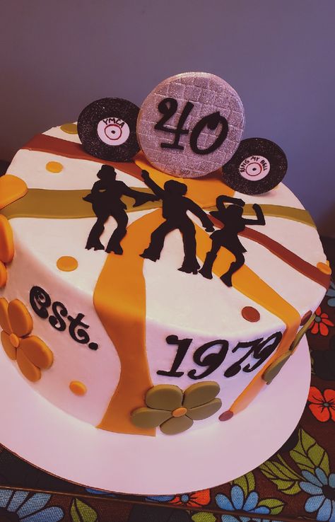 Birthday Cake 70s Theme, 70s Style Birthday Cake, 60s Theme Birthday Cake, 70s Birthday Cake Ideas, 60s Cake Ideas, 60s Themed Cake, 70s Themed Birthday Cake, 70s Theme Birthday Cake, 70s Themed Cake