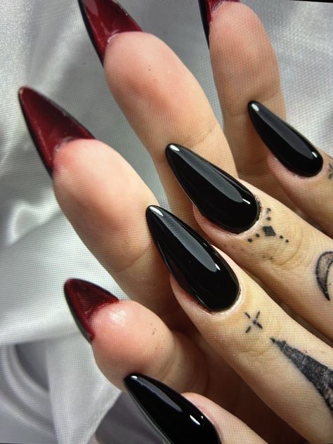 Maneater Nail Ideas, Devils Night Inspired Nails, Witch Aesthetic Nails, Villian Nails, Villain Nails, Witch Burning, Vampy Nails, Vampire Nails, Black Stiletto Nails