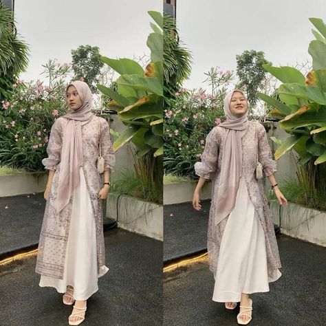 #hijabcantik #dress #hijabstyle #hijabsyari #fashionhijab #Event #outfithijab #hijabfab #styleoftheday #hijabiblogger #Discount #bhfyp Dress Satin Brokat Hijab, Outfit Graduation Hijab, Tile Dress Hijab, Dress Graduation Hijab, Graduate Dress, Mix And Match Outfits Hijab, Dress Lebaran, Dress Brokat Modern, Dress Muslim Modern