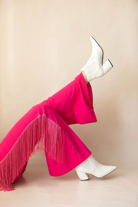 Cowboy Pink Outfit, Neon Cowboy Outfit, Pink Pony Club Outfit, Pink Cowboy Outfit, Pink Western Outfit, Disco Cowgirl Aesthetic, Line Dancing Outfit, Disco Cowgirl Outfit, Pink Cowgirl Outfit