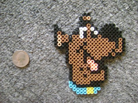 Long Black Fingers : Animated Perler Beads Pixel Pokemon, Hama Art, Hamma Beads Ideas, Easy Perler Bead Patterns, Melty Bead Patterns, Pearl Beads Pattern, Easy Perler Beads Ideas, Fuse Bead Patterns, Hama Beads Design