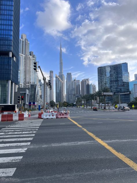 #burjkhalifa #dubai #street #streetphotography #sky #clouds Dubai Street Photography, Dubai Street, Black And White Art Drawing, Black And White Art, Dream Lifestyle, Sky Clouds, Burj Khalifa, White Art, Art Drawing