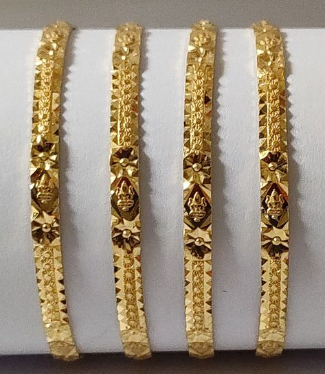 Lakshmi Bangles, Pretty Gold Necklaces, Plain Gold Bangles, Bangles Collection, Gold Earrings For Kids, Gold Bangles Indian, Wedding Jewelry Sets Bridal Jewellery, Gold Bangles For Women, Black Beads Mangalsutra Design