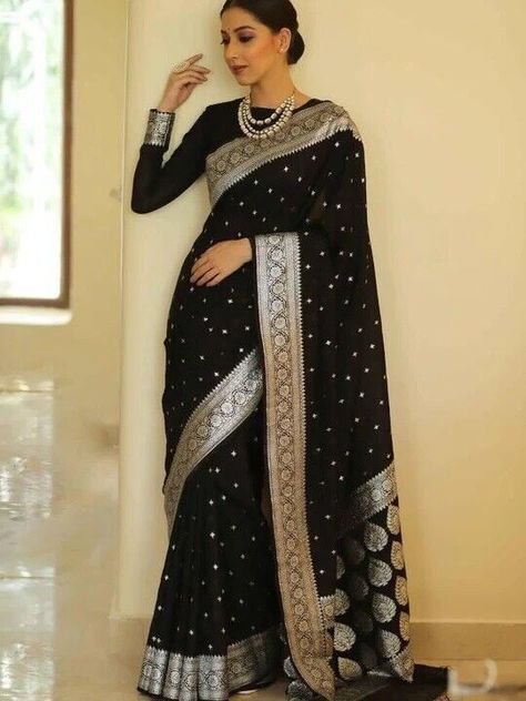 Designer Party Wear Saree Bridal Sari Blouse Indian Wedding Bollywood Ready made Banarasi Georgette Saree, Soft Saree, Banarsi Saree, Black Saree, Party Kleidung, Sari Blouse, Georgette Saree, Saree Look, Soft Silk Sarees