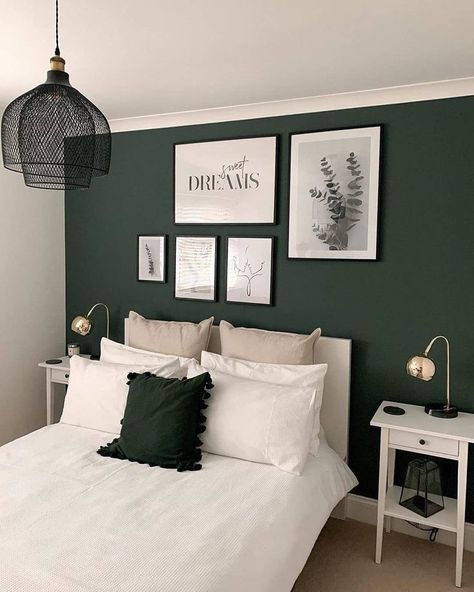 Green And White Bedroom, Green Bedroom Walls, Green Bedroom Decor, White Bedroom Decor, Sage Green Bedroom, Bedroom Wall Colors, Dekorasi Kamar Tidur, Green Bedroom, Green Walls