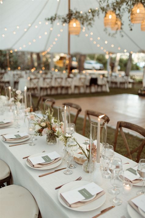 Farm Table Setting Wedding, Copper Table Setting Wedding, Ivory Wedding Napkins, White Table Cloth Tan Napkin Wedding, Wedding Neutral Table Setting, Banquet Wedding Table Decor, Linen Wedding Theme, Ivory Place Setting Wedding, Wedding Ivory Tablecloth