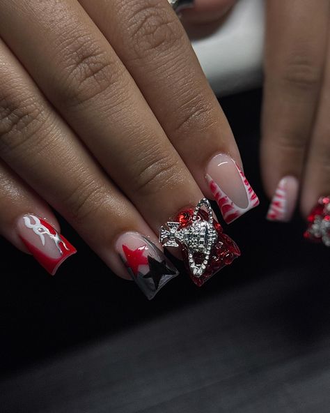 That RED 😻⭐️🚨 - - - - - - - - - - #sexxy#sexyyred #sexyy#red#rednails#ducknails #shortducknails #longducknails #explore#explorepage#nailinspo#rednailinspo #bostonnailtech#rhodeislandnailtech #brocktonnailtech #explorepage #instagram Red Junk Nails, Red Nail Sets, Red Short Nails, Junk Nails, Duck Nails, Silver Shorts, Colored Acrylic Nails, Colored Acrylic, Red Nail Designs