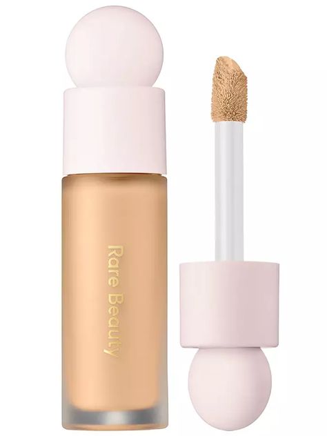 Rare Beauty Liquid Touch Brightening Concealer, Make Ups Products, Make Up Items Beauty Products, Rare Concealer, Conselour Makeup, Make Up Rare Beauty, Makeup Cosmetics Products, Rare Beauty Collection, Make Up Wishlist