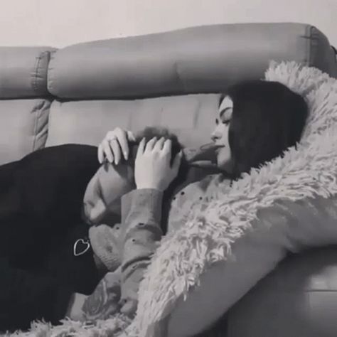 Couple GIF - Couple - Discover & Share GIFs Romantic Cuddling, Cuddling Gif, Intimacy Couples, Filmy Vintage, Romantic Couple Kissing, Cute Couples Cuddling, Hugging Couple, Couple Goals Teenagers, Romantic Songs Video