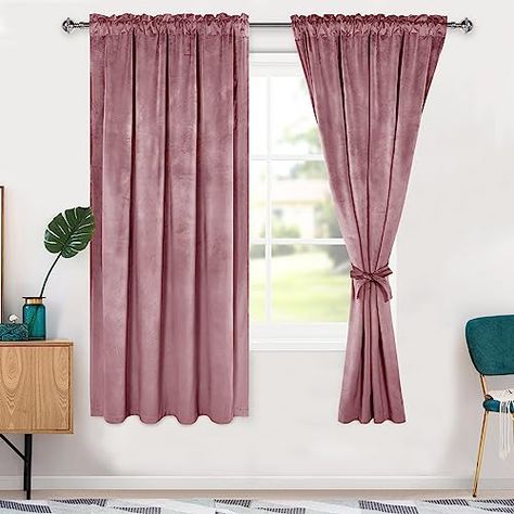 Soft Curtains, Soft Bedroom, Velvet Drapes, Pink Curtains, Curtains For Bedroom, Bedroom And Office, Black Curtains, Pink Paint, Velvet Curtains