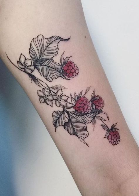 Karolina Skulska berry tattoo Blackberry Tattoo, Botanisches Tattoo, Orca Tattoo, Fruit Tattoo, Hamsa Tattoo, Japanese Tattoos, Botanical Tattoo, Men Streetwear, Dream Tattoos