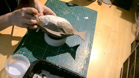 Paper Mache Fish Diy, Papier Mache Fish, Paper Mache Fish, Organic Objects, Fun Craft Projects, Paper Mache Paste, Spooky Dinner, Mermaid Costumes, Making Paper Mache