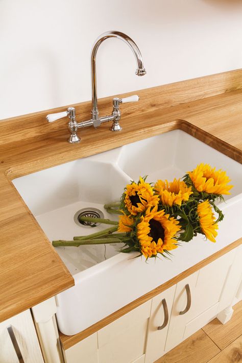 Kitchen worktop upstands help to hide the necessary expansion gap behind a kitchen worktop. Worktop Upstands, Kitchen Worktop, Work Surface, Work Tops, A Kitchen, Vintage Kitchen, Single Vanity, Bathroom Vanity, Gap