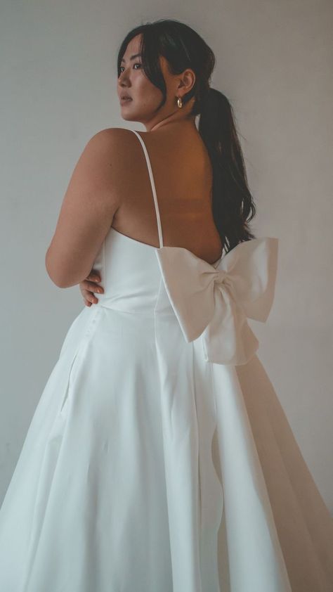 Wedding Dress Inspo Plus Size, Romantic Wedding Dress Plus Size, Plus Size Satin Wedding Dress, Martina Liana Luxe, Wedding Dress V Back, Wedding Dress Bow, Whimsical Bride, Wedding Dress With Bow, Latest Wedding Gowns